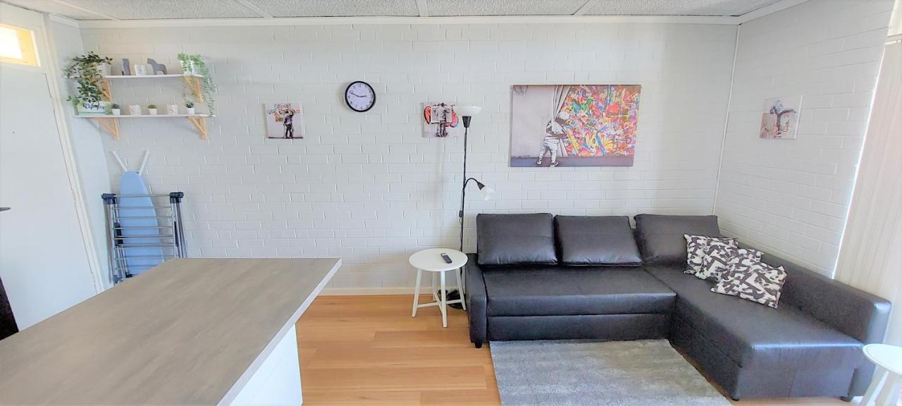 Sky High On Arundel - Central Fremantle Apartment מראה חיצוני תמונה